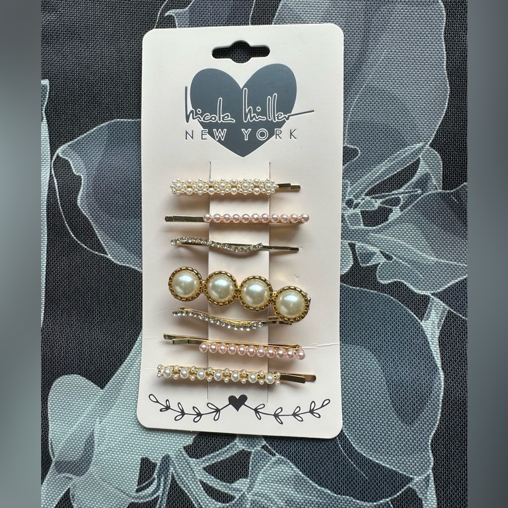 Nicole Miller 7 piece Pearl and Gold Hair Clip Set